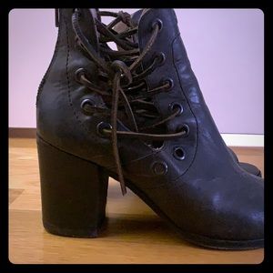 Baske California Lexi Booties